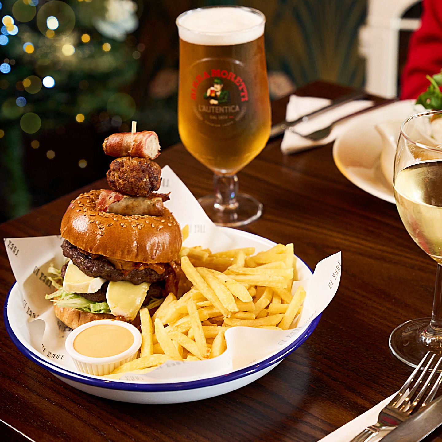 Festive Lunch & Dinner at The Moat House Inn in Caerphilly